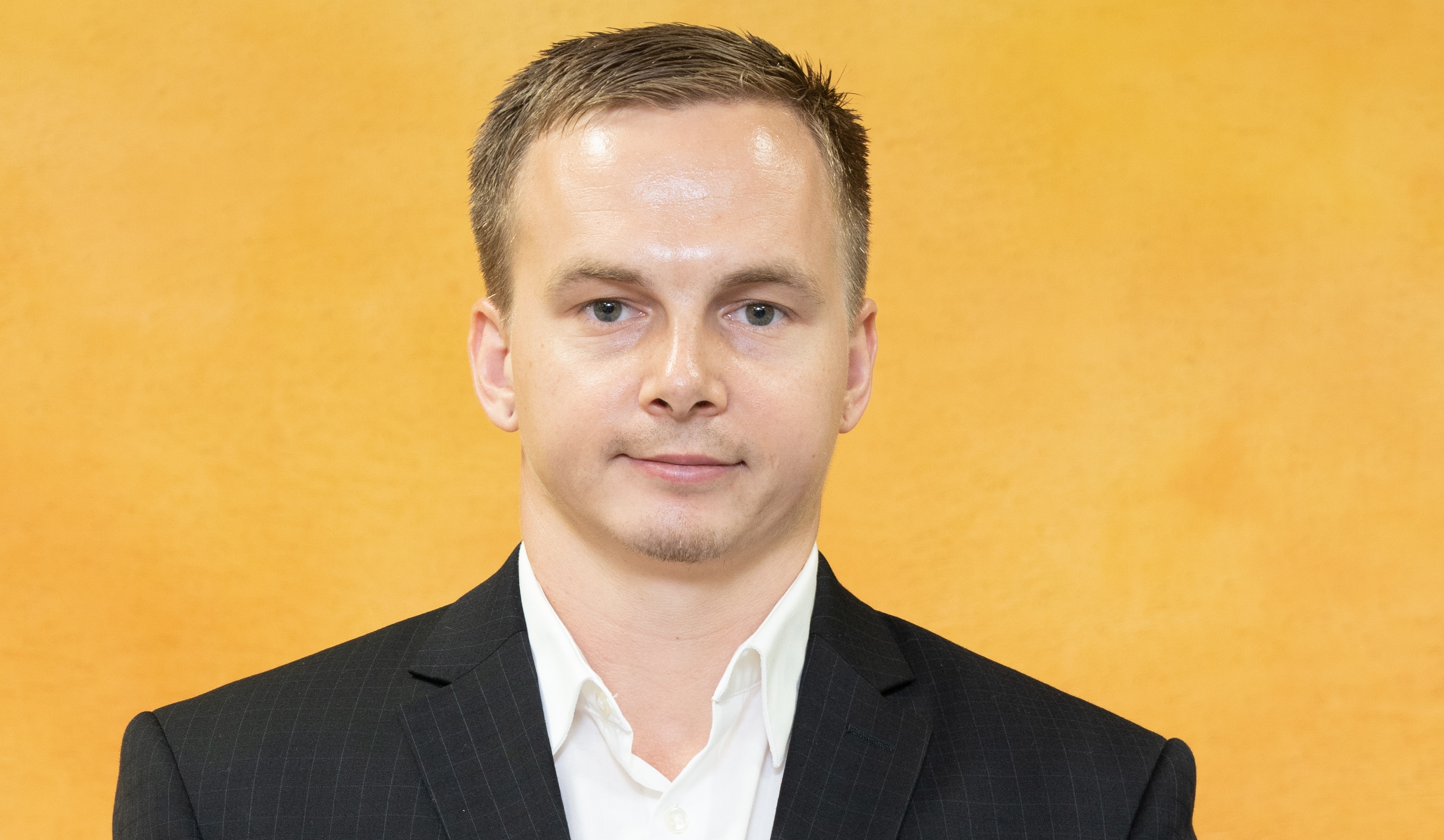 MIKHAIL ROMANCHUK (Class 2023), Industrial Growth Platform Inc (IGPI), Singapore (Remote from Tokyo)のサムネイル