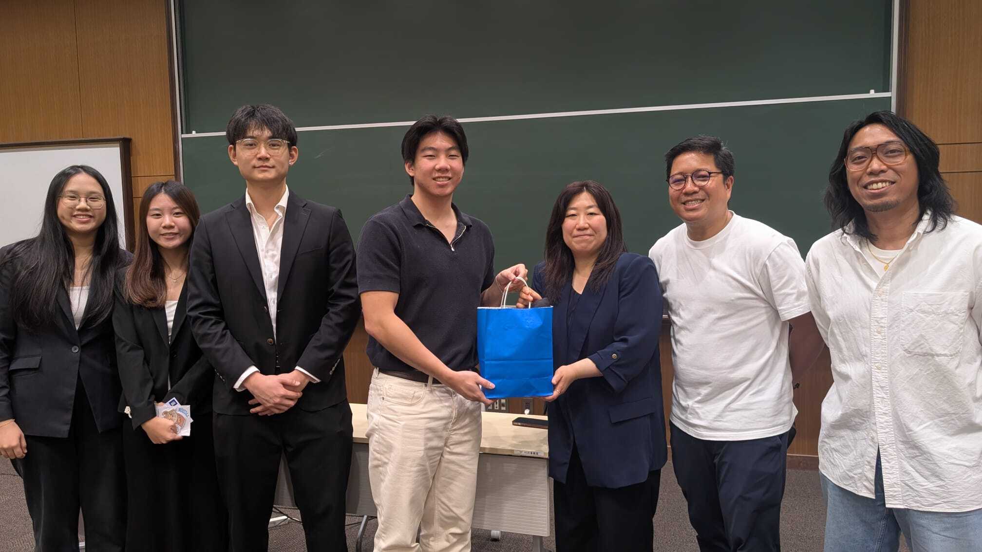 Hitotsubashi ICS Welcomed NUS Business School Students Through the Bizad Abroad 2026 Programのサムネイル
