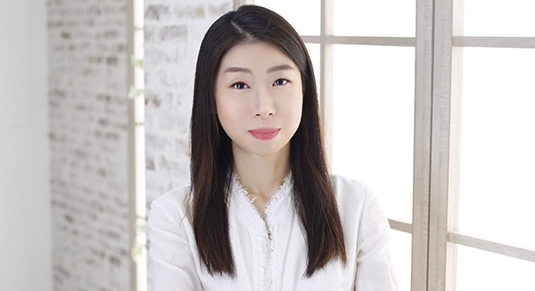 Where Technology Meets Humanity: The Interdisciplinary Journey of Youyung Hyunのサムネイル