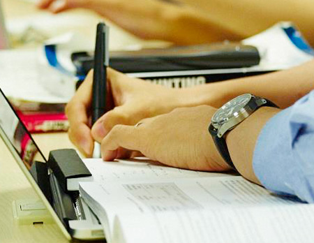 Studying at Hitotsubashi ICS 一橋ICS でDBAの勉強 Doctor in Business Administration
